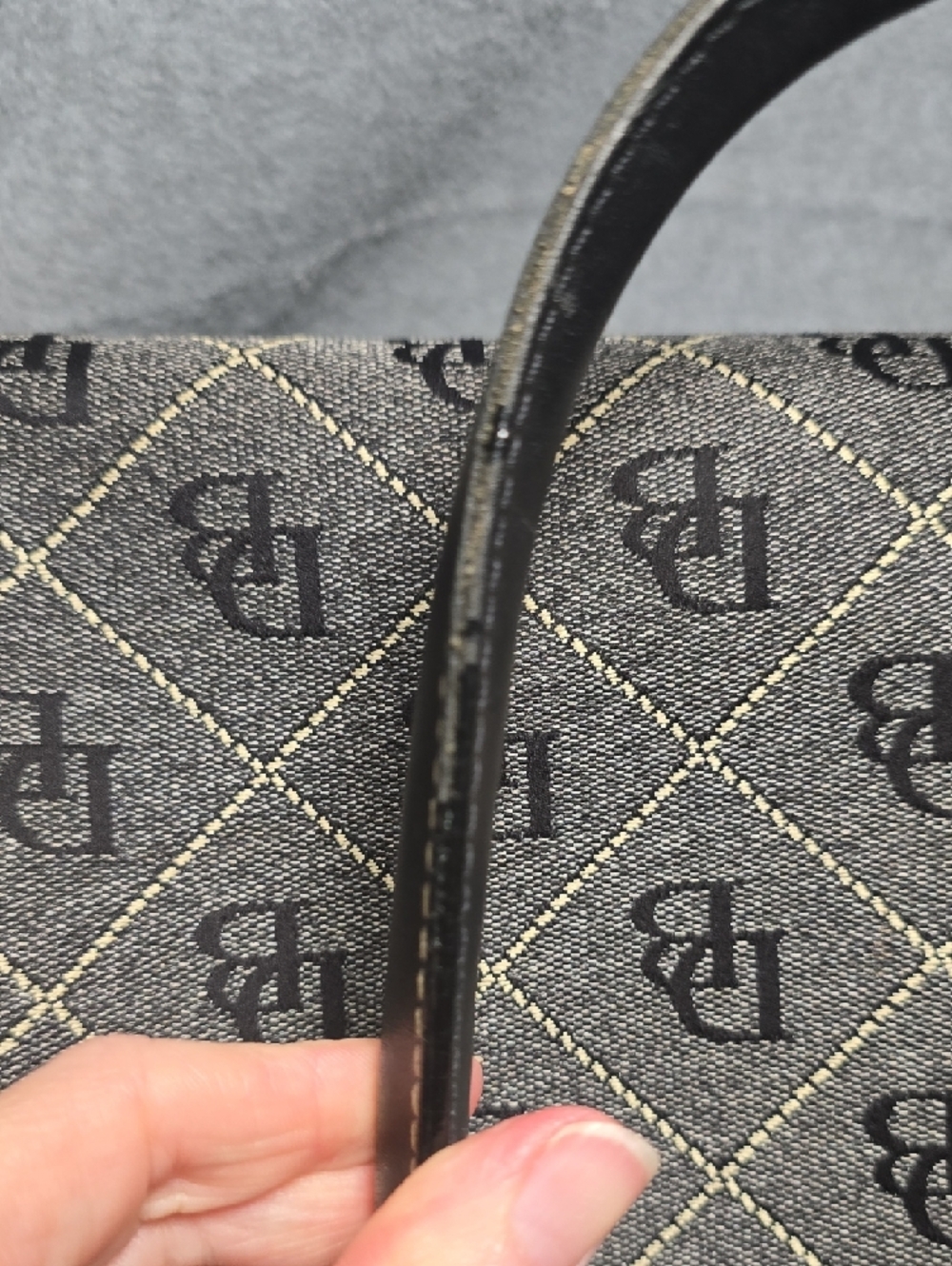 Dooney & Bourke Signature DB Black Canvas Leather Trim Shoulder Bag - Picture 12 of 16